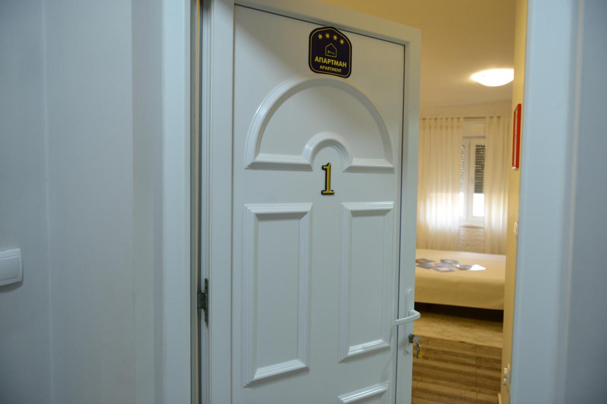 Apartments Idila ベラ・ツルクバ エクステリア 写真