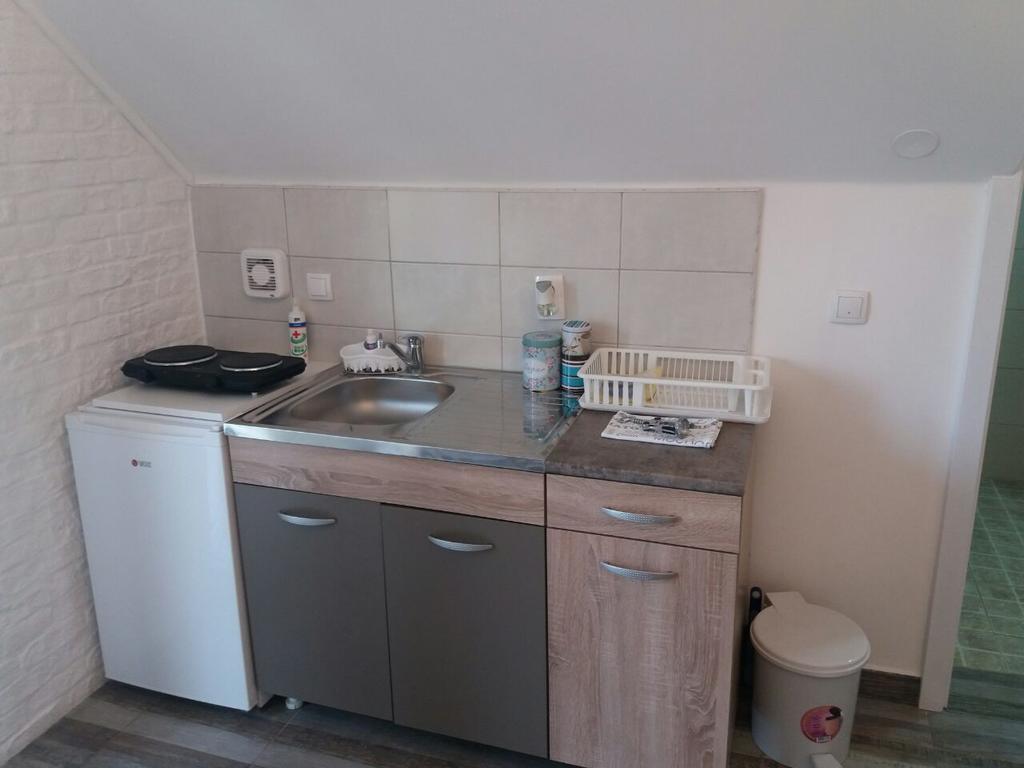 Apartments Idila ベラ・ツルクバ エクステリア 写真
